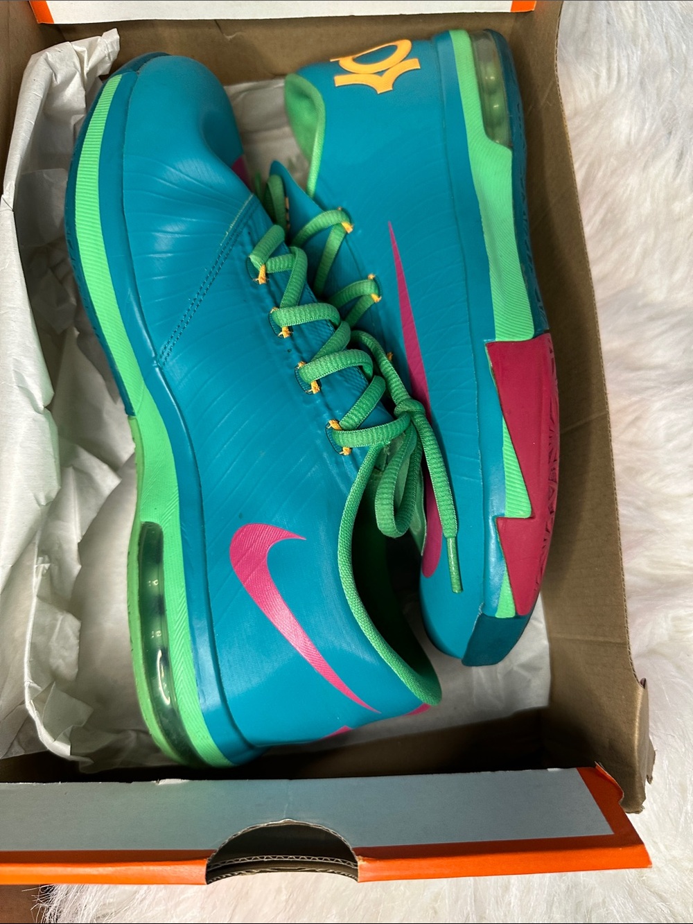 Nike Teal Low-Top Basketball Sneakers with Pink & Green Accents Nike kd. Size 7